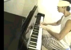 Interpretación del tema musical de Super Mario Bros.